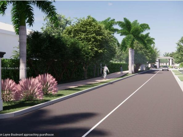 496 Holiday Dr, Hallandale Beach FL 33009