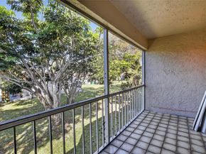 8523 Old Country Mnr 520, Davie FL 33328