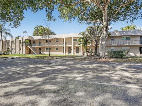 8523 Old Country Mnr 520, Davie FL 33328