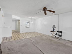 8523 Old Country Mnr 520, Davie FL 33328