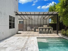 15924 SW 136th Way, Miami FL 33196