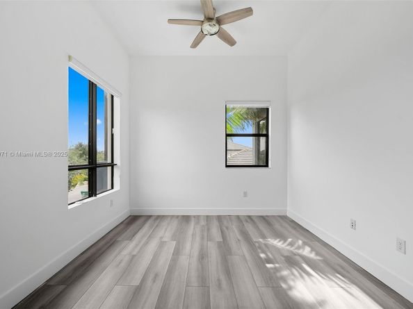 15924 SW 136th Way, Miami FL 33196