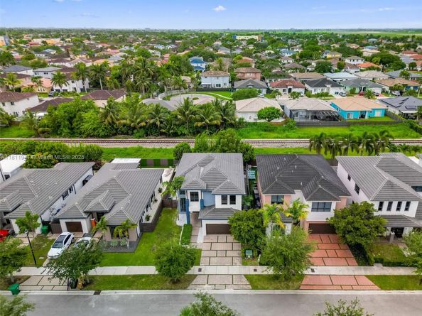 15924 SW 136th Way, Miami FL 33196