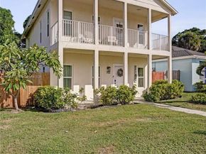 1129 10th St, West Palm Beach FL 33401