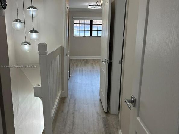 Undisclosed Address #A11908893, Miami FL 33183