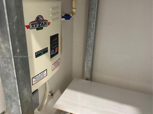 Undisclosed Address #A11908893, Miami FL 33183