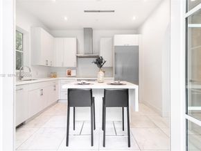 315 Santander Ave 315, Coral Gables FL 33134