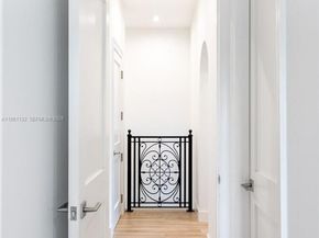 315 Santander Ave 315, Coral Gables FL 33134