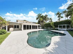 5244 Alton Rd, Miami Beach FL 33140