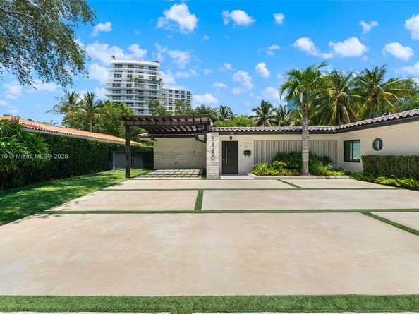 4250 Bay Point Rd, Miami FL 33137