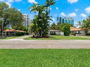 4250 Bay Point Rd, Miami FL 33137