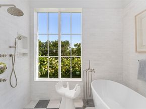 261 Greenwood Dr, Key Biscayne FL 33149