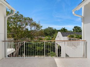 261 Greenwood Dr, Key Biscayne FL 33149