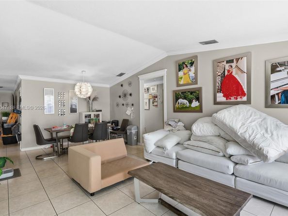 12633 SW 224th St, Miami FL 33170