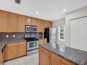 617 SW 1st Ave, Pompano Beach FL 33060