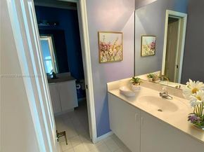 1032 Sequoia Ln, Weston FL 33327