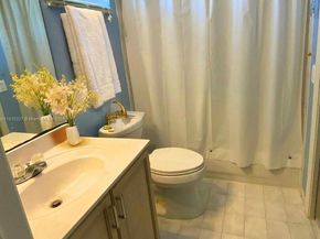 1032 Sequoia Ln, Weston FL 33327