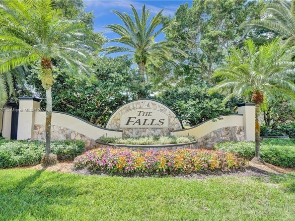 1032 Sequoia Ln, Weston FL 33327