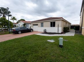 16831 SW 139th Pl, Miami FL 33177