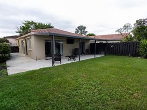 16831 SW 139th Pl, Miami FL 33177
