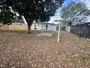 10521 NW 35th Ct, Miami FL 33147