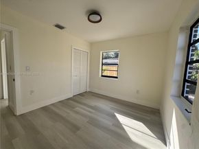 10521 NW 35th Ct, Miami FL 33147