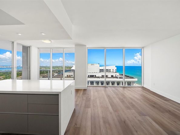 4779 Collins Ave 2407, Miami Beach FL 33140