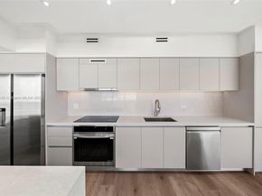 4779 Collins Ave 2407, Miami Beach FL 33140