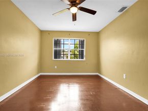 17950 NW 6th Ct, Miami Gardens FL 33169