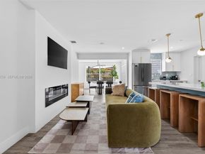 190 NE 173rd St, Miami FL 33162