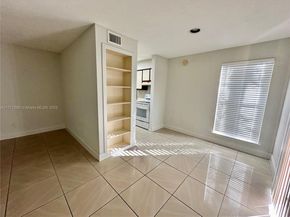 915 Riverside Dr 513, Coral Springs FL 33071
