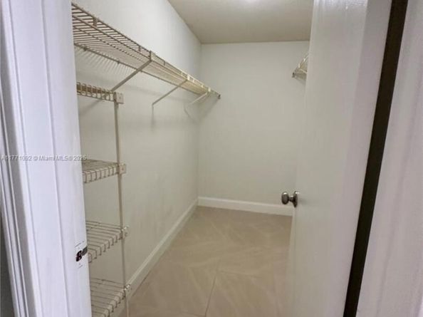 915 Riverside Dr 513, Coral Springs FL 33071