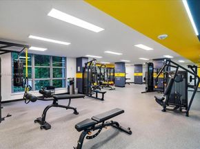 3500 Mystic Pointe Dr 2101, Aventura FL 33180