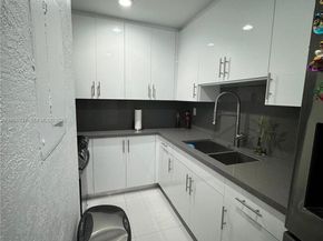 6315 SW 138th Ct 63154, Miami FL 33183