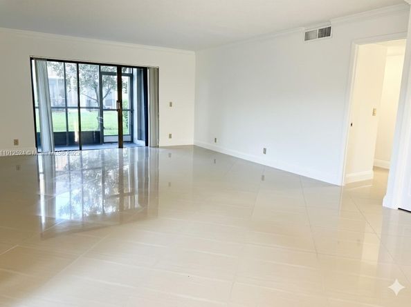 16531 Blatt Blvd 101, Weston FL 33326