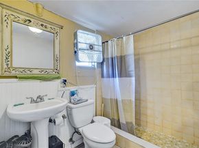 329 NE 58th St, Miami FL 33137