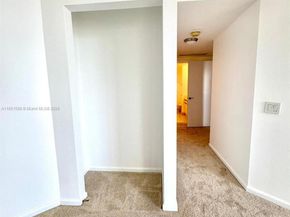 3610 Yacht Club Dr 810, Aventura FL 33180