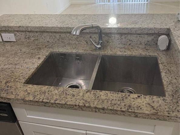 15410 SW 284th St 8104, Homestead FL 33033