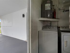8210 NW 11th St, Pembroke Pines FL 33024