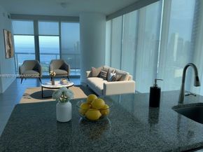 888 Biscayne Blvd 3001, Miami FL 33132