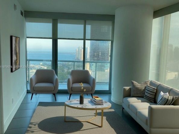 888 Biscayne Blvd 3001, Miami FL 33132