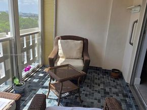 4350 Hillcrest Dr 716, Hollywood FL 33021