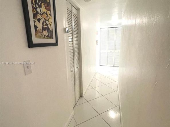8821 W Flagler St 411, Miami FL 33174