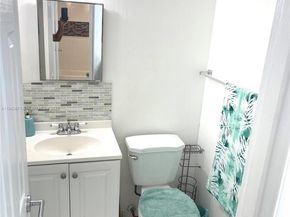 8821 W Flagler St 411, Miami FL 33174
