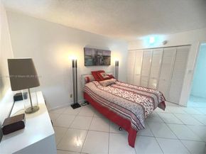 8821 W Flagler St 411, Miami FL 33174