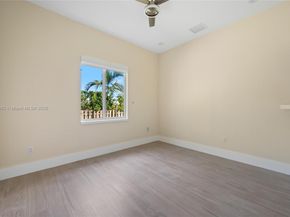 10703 SW 84th Ave, Miami FL 33156
