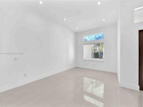 10703 SW 84th Ave, Miami FL 33156