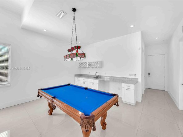 10703 SW 84th Ave, Miami FL 33156