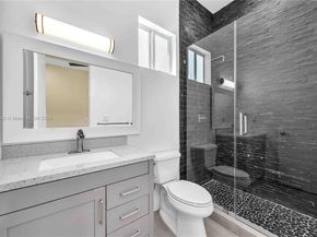 10703 SW 84th Ave, Miami FL 33156