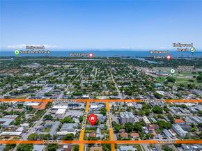 1845 Dixieanna St, Hollywood FL 33020